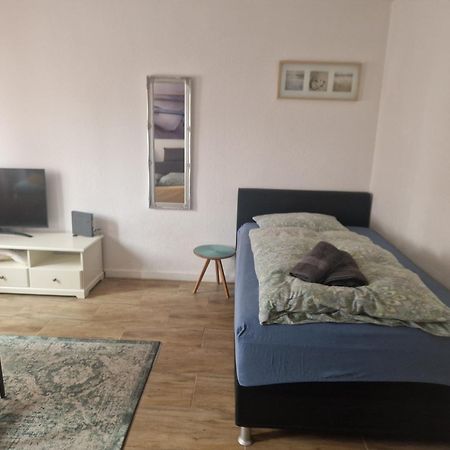 Privates, Gemuetliches Appartement ノイス エクステリア 写真