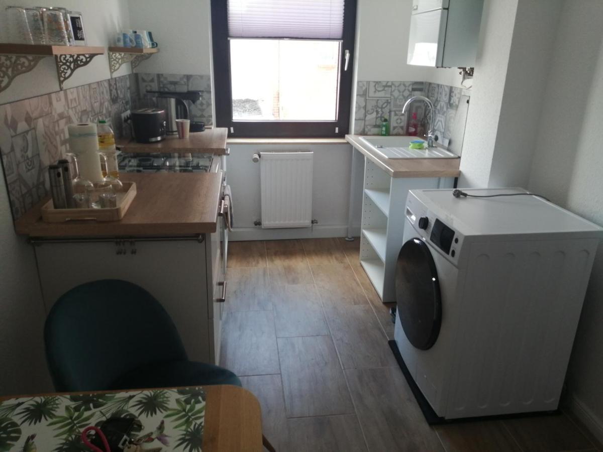 Privates, Gemuetliches Appartement ノイス エクステリア 写真